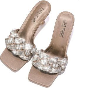 NWT CAPE ROBBIN REWIND SATIN NUDE RHINESTONE HEELS 5.5‎